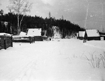 28 Jan 1959 - 2nd Northern, Yuri Yudin stays behind, he is going back to District 41 with uncle Slava and the horse sled.