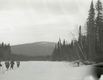 Krivonischenko, Dyatlov, Nikolay and possibly Zina. In the distance mountain Hoy-Ekva 733m.