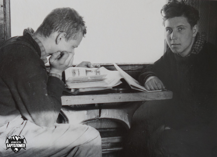 Returning from the expedition: Igor Dyatlov and Petr Bartolomey