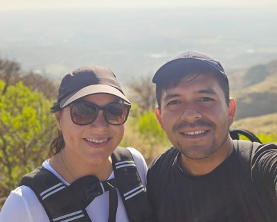 Cristina Calvillo Tovar (37) and Julián García Pimentel (36), a married couple of Mexican doctors