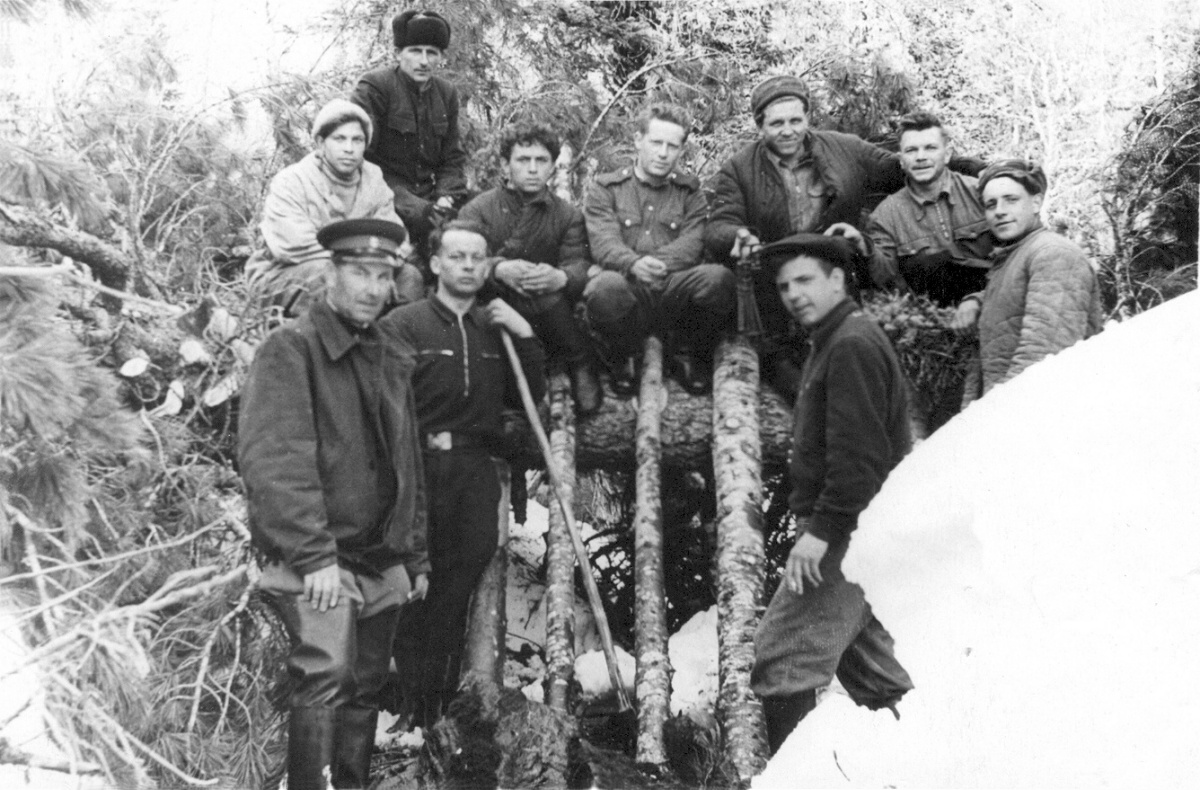Dyatlov Pass: Search photo reconstruction - before