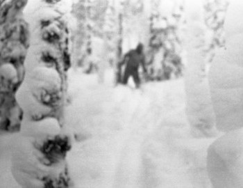 31 Jan 1959 - Auspiya river, you can see tracks leading to the silhouette. This is not Yeti, but most probably Nikolay Thibeaux-Brignolle judging by the previous frames.