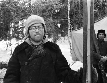 At the searchers camp: Karelin-Tipikin-Nevolin