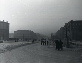 Photo taken before the trek. Sverdlovsk. View of Lenin Avenue from approximately the intersection with Gagarin Street.