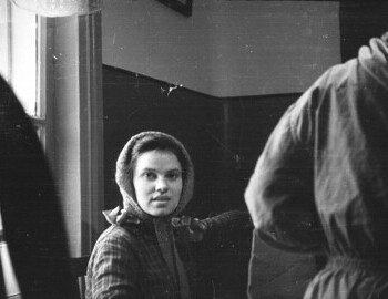 Serov. Kolmogorova sews equipment. Another photo 2_33 was taken in the same room. Jan 24.