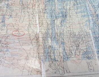 Results of actual measurements, including the area of height 1079, indicating the actual aircraft survey routes. (Результаты фактических измерений, в т.ч. и в районе высоты 1079 с указанием реальных маршрутов аэросъемки, по которым летали самолеты.) 