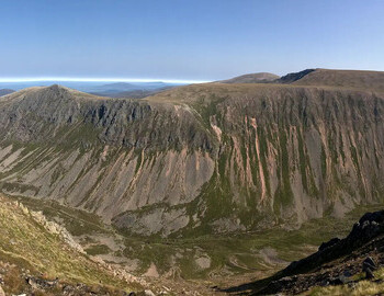 Looking east across the Lairig Ghru towards Lurchers Crag. In the central background is Cairngorm (1245m) and the "top" of Cairn Lochain (1215m)