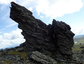 The sacred Bird rock, Kholat Syakhl