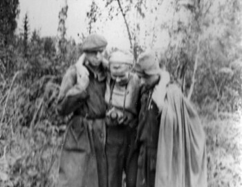 Dubinina was shot in the leg due to careless handling of a weapon, Central Sayan, 1958