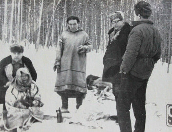 Driver, A.G.Anyamova (down), A. A. Anyamov, E. P. Maslennikov, radioman Nevolin