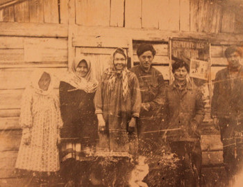 Liza Anyamova, ?, Anastasiya Mihaylovna, Miron 1970 Bahtiyarov, Timofey Prokopyevich Bahtiyarov, and his son Valery Bahtiyarov