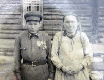 Grigory Nikolaevich Kurikov and Yakov Kuzmich Sambindalov, brother of Varvara Kuzmovna Bahtiyarova. Suevat-pauil