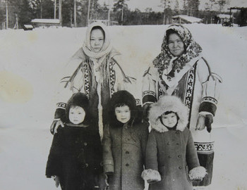 Nina Anyamova (left) and her son Misha (middle)