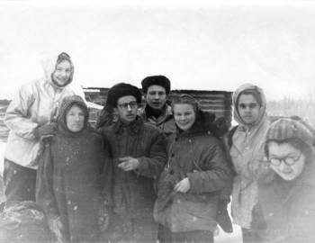 Lyudmila Kotelnikova, ?, Igor Pasynkov, Yuri Blinov, Lyuda Dubinina, Boris Ivankov, Kseniya Svechnikova