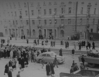 Funerals May 11, 1959, relatives behind Aleksander Kolevatov coffin