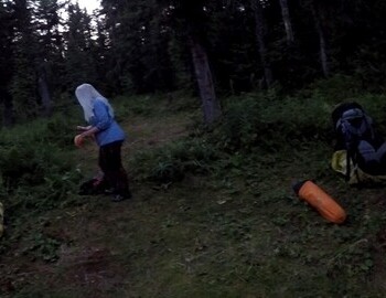 Since we left at 15.00, we arrived at the Yuri Kuntsevich campsite only at eleven o’clock in the evening, having already had dinner at the Lozhka campsite.