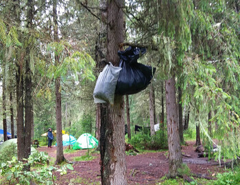 "Zakladka" - supplies left behind to be picked up on the way back