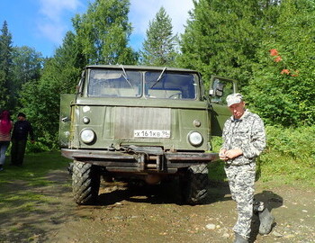 Dmitry Pushin and and his GAZ-66 "Bistriy Gaz"