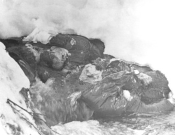 Aleksander Kolevatov, Semyon Zolotaryov and Nikolay Thibeaux-Brignolle, 5 May 1959
