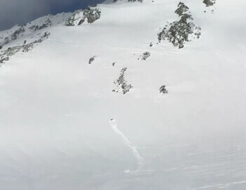 Mario's body as seen from the hut. The traces going up are left by Simon Simon Duverney