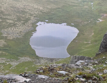 Lunthusaptur (Goose nest lake) 855, Mansi: Лунтхусаптур, Лунт-Хусап-Тур