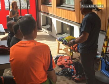 Mario Castiglioni gives a briefing