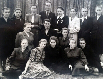 1954. The teaching staff of school №44, in the center Vladimir Yakovlevich Skornyakov - physical education teacher, sitting, second from the left, Iya Vitalievna Melehina - organizer of hikes