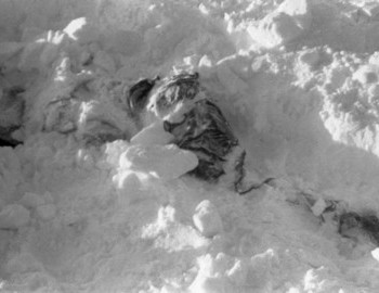 Zina Kolmogorova found 630 m from the cedar tree, 27 Feb 1959